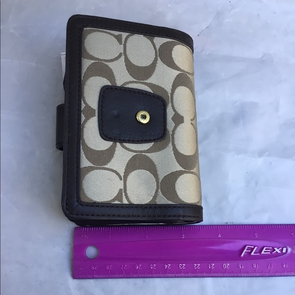 Monogramed Coach wallet - Picture 1 of 8